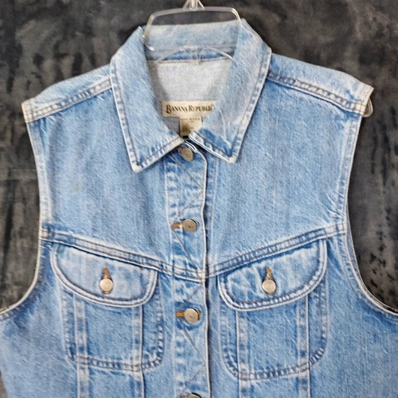Banana Republic Jackets & Blazers - Vintage 90s Banana Republic Denim Jean Vest Cropped Retro USA Women's Medium‎